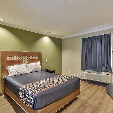 Budgetel Inn And Suites Raleigh Exterior foto