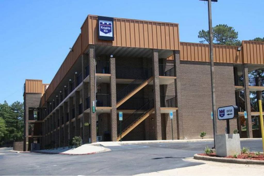 Budgetel Inn And Suites Raleigh Exterior foto